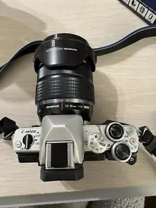 Olympus M.ZUIKO DIGITAL ED 12-40 mm/2,8 PRO Objektiv und em10markii - Bild 1 von 5