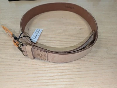 Cinturón Timberland Para Hombre Cuero Genuino Informal Pull-Up Jean Trigo Precio de venta sugerido por el fabricante $55 Foto 1 de 4