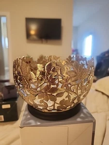 Bath & Body Works Gold LEAVES & VINES Fits 3 Wick Large Candle Holder Ivy New K - Picture 1 of 4