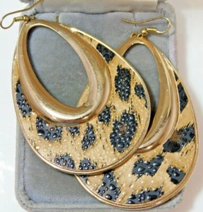 Chunky Teardrop Black Leopard Print Rubber Textured Dangle Hook Earrings 6j27 - Picture 1 of 5