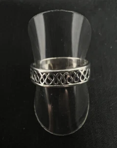 Sterling Silver Decorative Ring - Picture 1 of 3