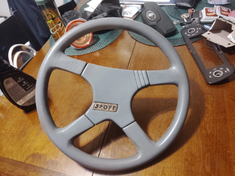 Volante Jaguar Sport ITALIA Momo Gris XJS XJ6 XJ12 SPC1124LDY Foto 1 de 4