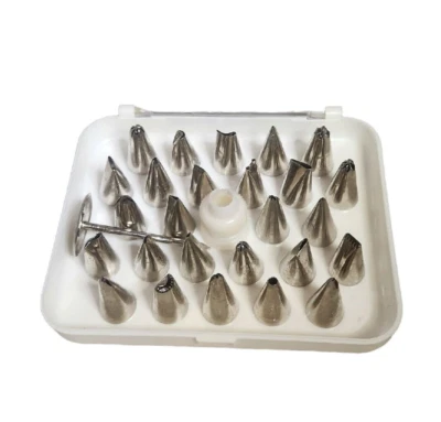 Lote de 26 puntas para decoración de pasteles Wilton y uñas de flores Foto 1 de 4