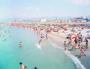 MASSIMO VITALI - 'VIAREGGIO RED FINS' - AP Edition of 20 - Picture 1 of 3