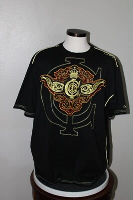 Camiseta Coogi XXL Parches Bordados Gráficos Negros y Dorados Foto 1 de 4