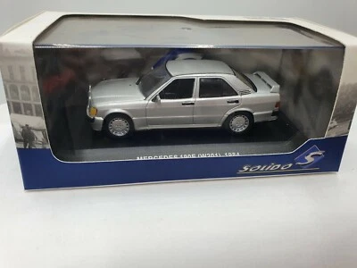 Mercedes 190 E (w201) 1984 gris metal 1/43 solido . - Photo 1/2