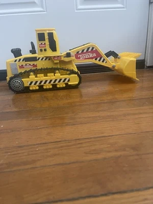 Yellow Tonka - Image 1 of 4