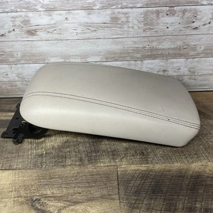 2015-2017 CHRYSLER 200 ARMREST CENTER CONSOLE LID TAN BEIGE OEM - Picture 1 of 7