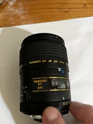 tamron sp af 90 mm f/2,8 di macro hecho en Japón para Nikon Foto 1 de 4