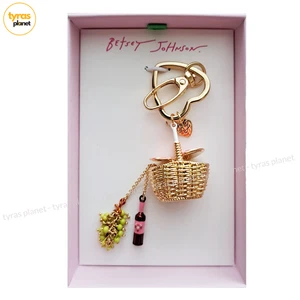 Betsey Johnson Cestino da Picnic Borsa Charm Portachiavi Bottiglia di Vino e Uva Estate Nuovo - Foto 1 di 9
