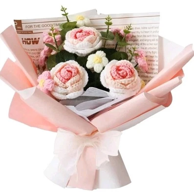 Buquê de crochê iluminado Forever Flowers rosas e margaridas rosa e branco - Imagem 1 de 4