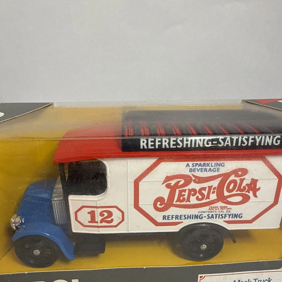 Corgi Classics Pepsi Cola 1920 Mack AC Truck # C906/5 5 1/2"