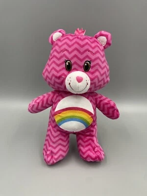 Peluche Kellytoy Care Bears Cheer Bear rosa patrón Chevron 12” Foto 1 de 4