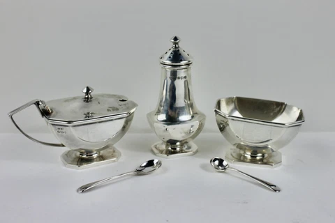 5 pc 1947 Brimingham EWH sterling mustard pot salt cellar pepper shaker w spoons Cover