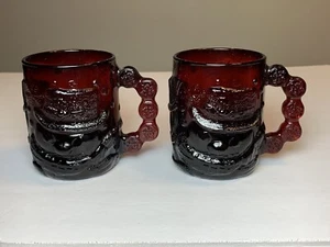 2 Vintage Arcoroc Dark Ruby Red Glass Mugs Coffee Cups Snowman Christmas France - Picture 1 of 6