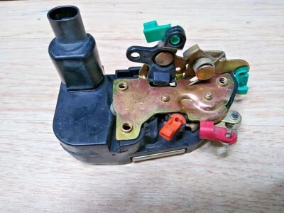 1999 chrysler cirrus LATCH Power Door Lock left Front oem d50 - Image 1 of 3