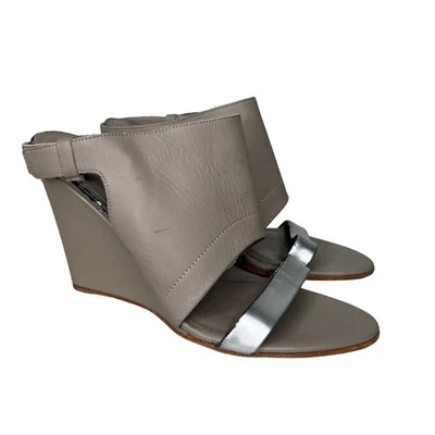 Sandalia Vince Gris Plata Cuero Cuña Punta Abierta Botín 9.5 Foto 1 de 4
