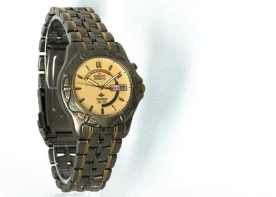 Seiko Kinetic Titanium SQ50 Day-Date 5M43-0E28 | Saphlex | 1997 | Reparado Foto 1 de 4