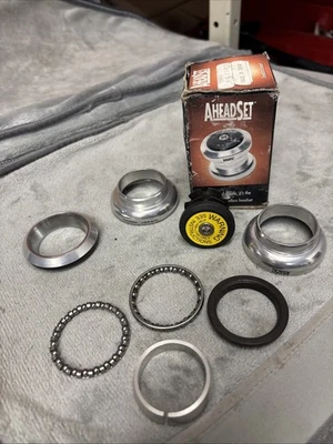 NOS The Original AheadSet 1 1/4 Threadless Headset HS0302 Silver - Image 1 of 4