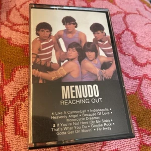 VINTAGE CASSETTE 1984 Menudo “Reaching Out” Cassette Tape - Picture 1 of 11