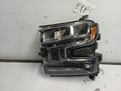 Driver Left Headlight from 2022 Chevrolet Silverado 1500 12246910 - Image 1 of 4