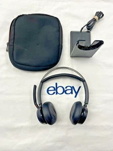 POLY Voyager Focus 2 UC Microsoft with Stand Dock Bluetooth ONLY ,No Dongle - Zdjęcie 1 z 8