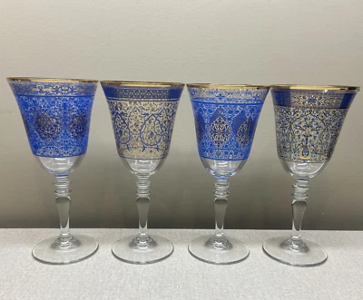 Juego de 4 copas de vino Williams Sonoma mosaico azul raras borde dorado en muy buena condición Foto 1 de 4