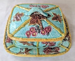Majolica Floral design sardine box by Forester/Adams & Bromley - Staffordshire - Picture 1 of 9