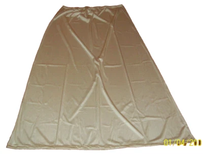 LIGHT NUDE Tricot DESLIZAMIENTO MÁS LARGO SIN ENCAJE Cintura 44 - 50 ENCASCADO * 50" Largo 3X ** Foto 1 de 2