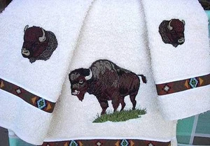 BUFFALO EMBROIDERED TOWEL SET - Picture 1 of 1