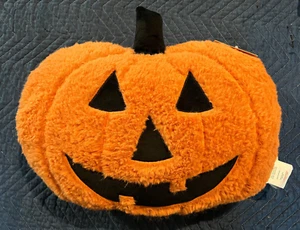 HALLOWEEN NOVOGRATZ PUMPKIN DOWN ALTERNATIVE PILLOW JACK O LANTERN SHERPA - Picture 1 of 3