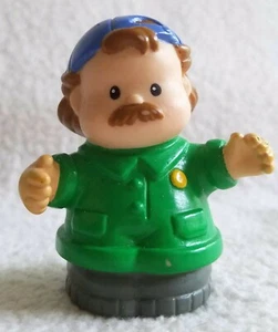 Fisher Price ~ Little People Mechanic ~ From Action Ramps Garage ~ 1997 - Picture 1 of 5