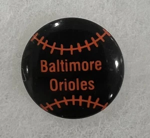 BALTIMORE ORIOLES CRANE Potato Chips 1984 Pin Pinback Rare Vintage 1" - Picture 1 of 2