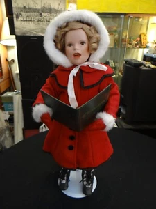 Shirley Temple Little Caroler Christmas Doll Collection 16" Danbury Mint w/Stand - Picture 1 of 8