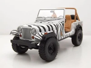 Jeep CJ-7 1976 bianco Ace Ventura When Nature Calls modello auto 1:18 luce verde - Foto 1 di 9