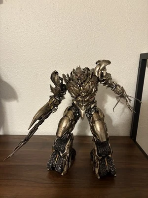 Transformers Threezero DLX Megatron Complete With Box - Image 1 of 4