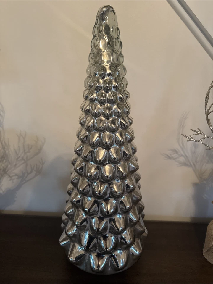 Capa de árbol grande de vidrio de mercurio Pottery Barn 22 pulgadas Foto 1 de 1