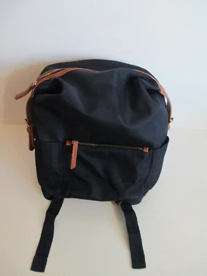 Tommy Bahama Mochila Azul Cremallera Nylon 15 pulgadas Senderismo Viaje Trabajo Foto 1 de 4