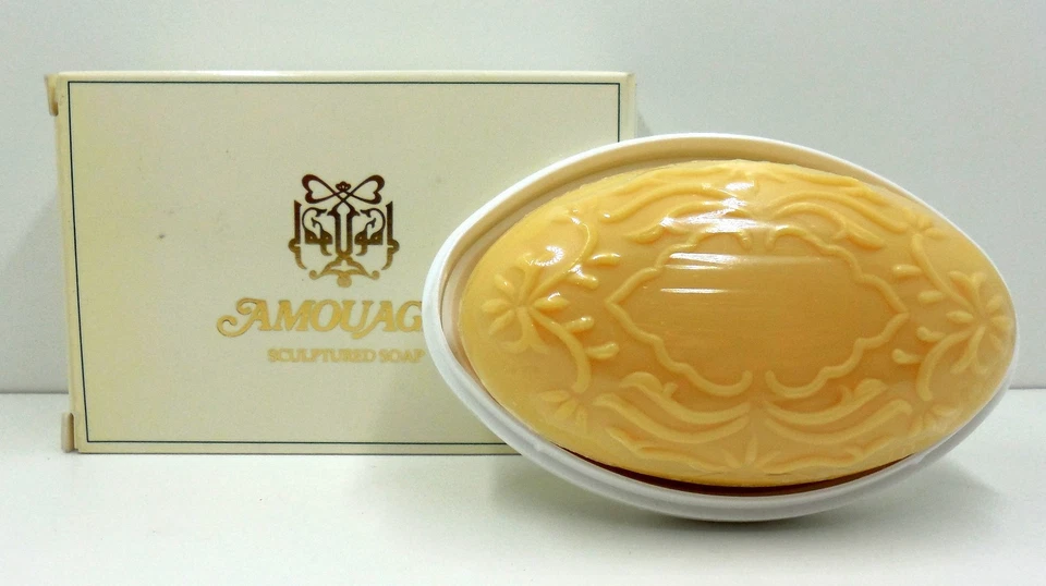 JABÓN ESCULPIDO AMOUAGE 100 G/3,3 OZ Foto 1 de 1