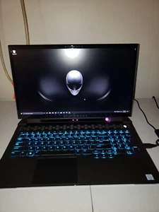 Alienware Yamato 17 Model AWYA17-7886BLK-PUS - Picture 1 of 1