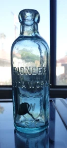 1800S PIONEER SODA WORKS. SF CAL. With STOPPER. HUTCH SODA BOTTLE. - Picture 1 of 2