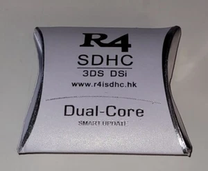 R4 SDHC Poyr Nintendo 3DS/DSI - Bon État - Foto 1 di 3