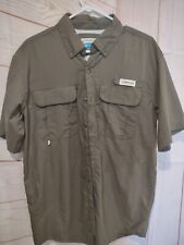 Mens  Magellan Fish Gear Moisture Wicking Relaxed Fit Vented Fishing shirt Small