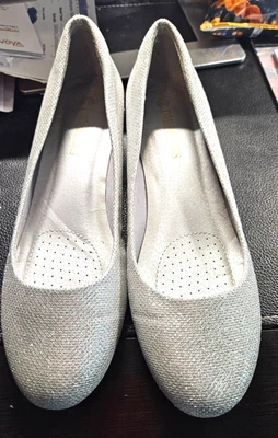 Zapatos de salón de mujer con cuñas bajas tacón punta redonda oficina trabajo negocios vestido zapatos de salón Foto 1 de 4