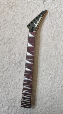 Black Jackson Guitar Maple Wood Neck, Rosewood Fingerboard, 24 Frets Foto 1 de 4