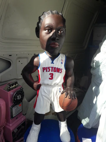 Detroit Pistons Ben Wallace SIGNED 3 Foot Bobblehead Forever Collectibles 19/100 Cover
