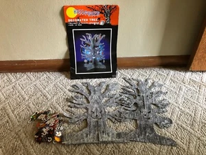 Vintage Halloween Decoration Tabletop  16" Decorated Tree w/Hanging Ornaments - Picture 1 of 12