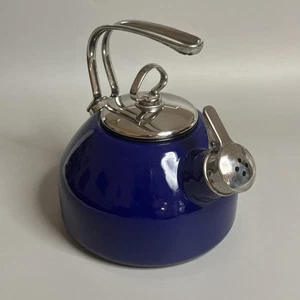 Tetera Chantal Classic esmaltada en acero teca cobalto azul marino 1,8 qt - Imagen 1 de 6