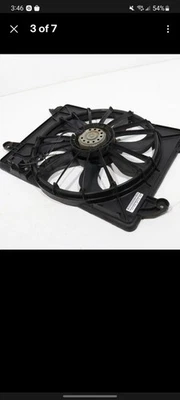 Cubierta del ventilador de refrigeración del radiador Chrysler 300 2009-2022 y cuchilla y motor OEM Foto 1 de 2