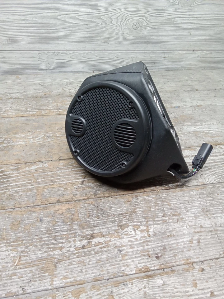 Harley-Davidson Ultra Limited 2012 12 09-13 altavoz trasero derecho montaje de carcasa Foto 1 de 4